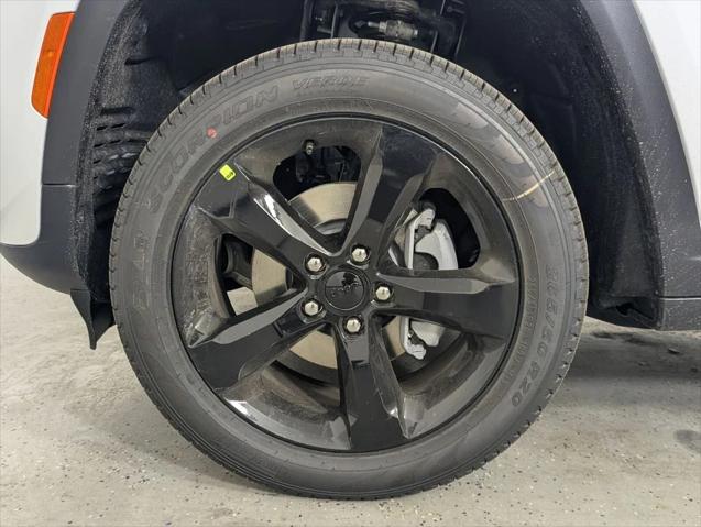 2026 Jeep Grand Cherokee Limited 4x2