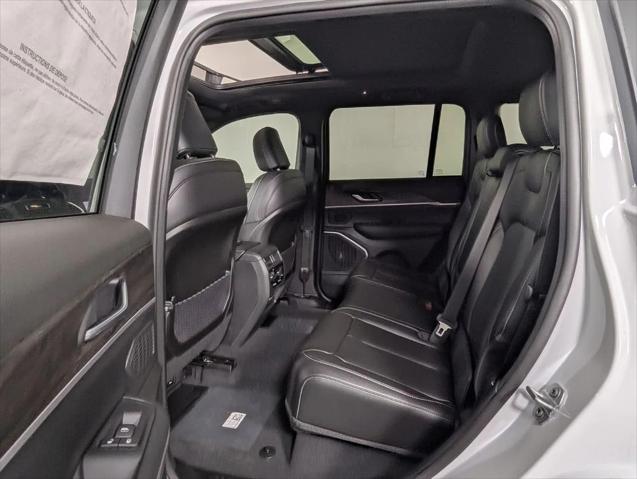 2026 Jeep Grand Cherokee Limited 4x2
