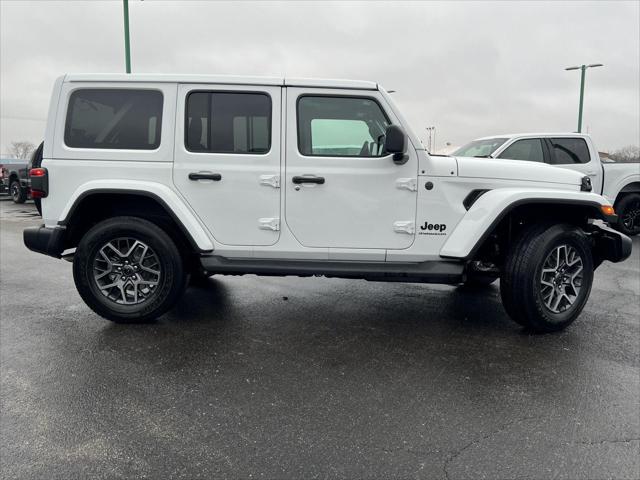 2026 Jeep Wrangler 4-Door Sahara 4x4