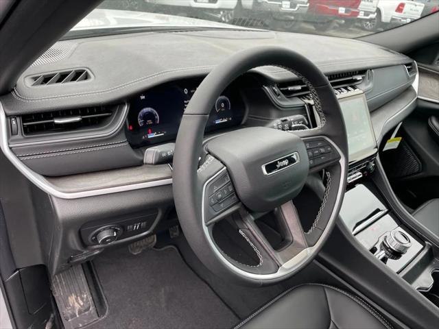 2025 Jeep Grand Cherokee Limited 4x4