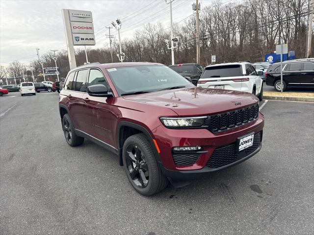 2025 Jeep Grand Cherokee GRAND CHEROKEE LIMITED 4X4