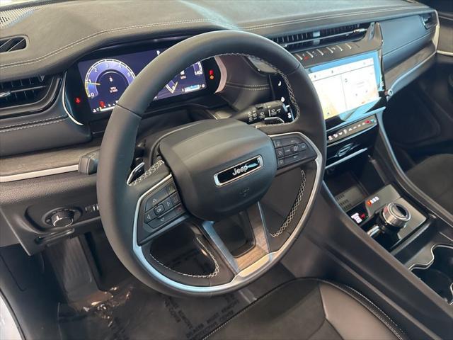 2026 Jeep Grand Cherokee Altitude 4x4