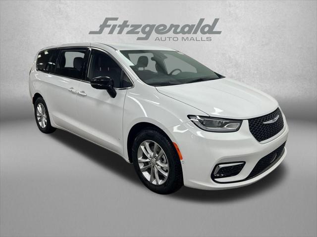 2026 Chrysler Pacifica PACIFICA SELECT
