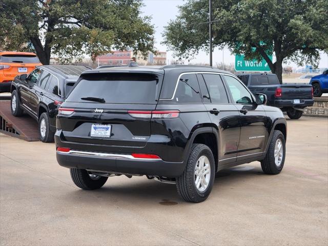 2025 Jeep Grand Cherokee GRAND CHEROKEE LAREDO 4X2