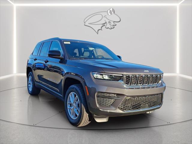 2025 Jeep Grand Cherokee GRAND CHEROKEE LAREDO X 4X4 2025 Jeep Grand Cherokee GRAND CHEROKEE LAREDO X 4X4