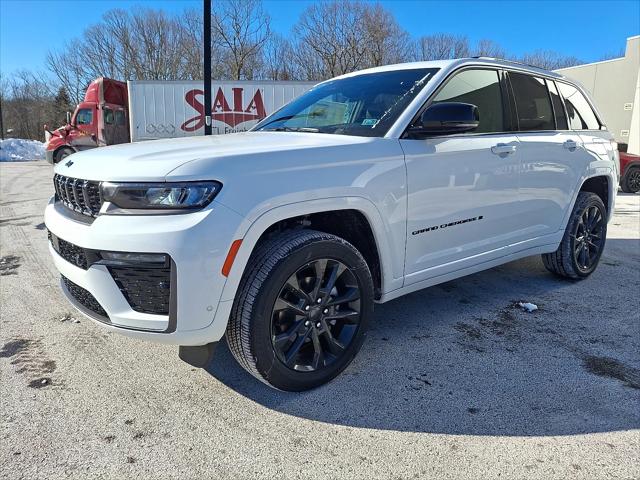 2026 Jeep Grand Cherokee GRAND CHEROKEE LIMITED RESERVE 4X4