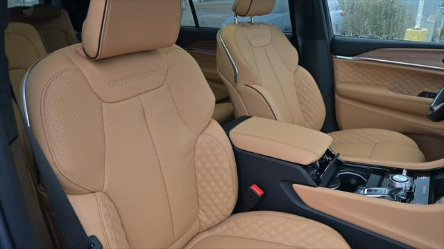 2025 Jeep Grand Cherokee Summit Reserve 4x4