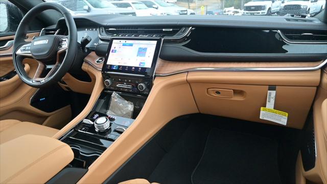 2025 Jeep Grand Cherokee Summit Reserve 4x4