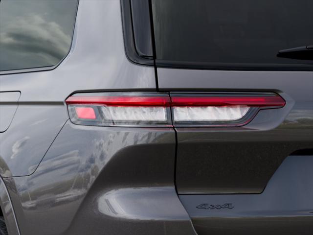 2025 Jeep Grand Cherokee Summit Reserve 4x4