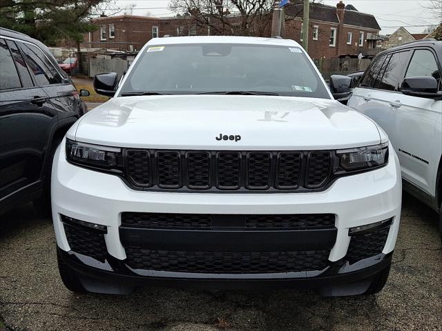 2025 Jeep Grand Cherokee GRAND CHEROKEE L LIMITED 4X4