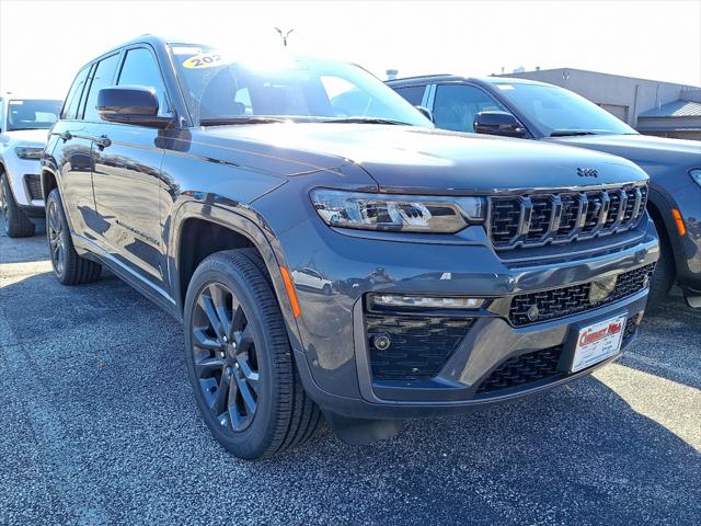 2026 Jeep Grand Cherokee GRAND CHEROKEE LIMITED RESERVE 4X4