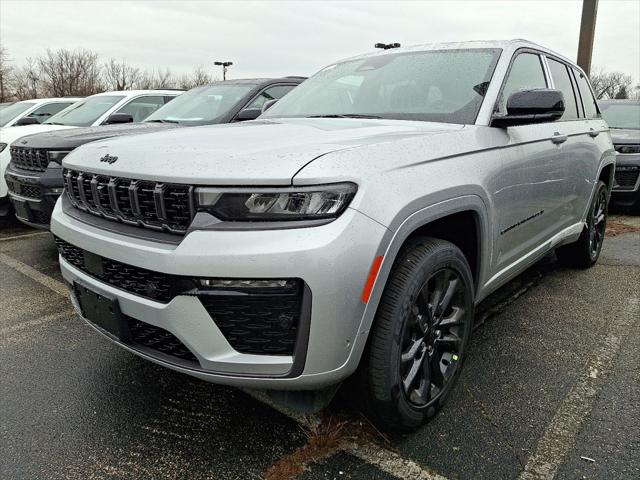 2026 Jeep Grand Cherokee GRAND CHEROKEE LIMITED RESERVE 4X4