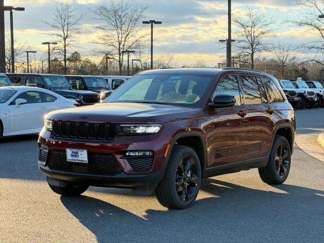 2025 Jeep Grand Cherokee GRAND CHEROKEE LIMITED 4X4
