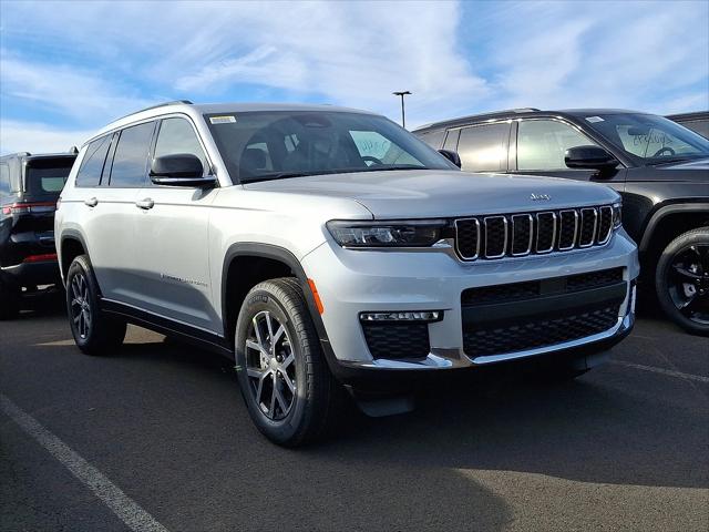 2025 Jeep Grand Cherokee GRAND CHEROKEE L LIMITED 4X4