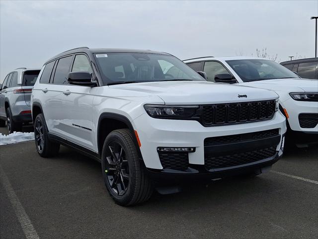 2025 Jeep Grand Cherokee GRAND CHEROKEE L LIMITED 4X4