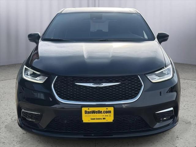 2026 Chrysler Pacifica PACIFICA LIMITED AWD