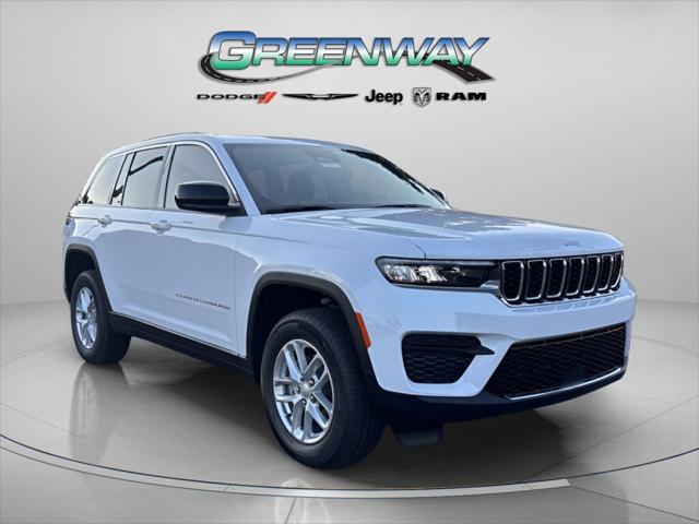 2025 Jeep Grand Cherokee GRAND CHEROKEE LAREDO 4X2
