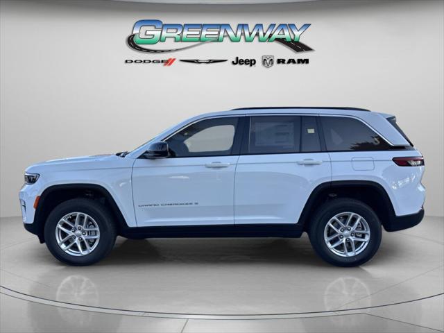 2025 Jeep Grand Cherokee GRAND CHEROKEE LAREDO 4X2