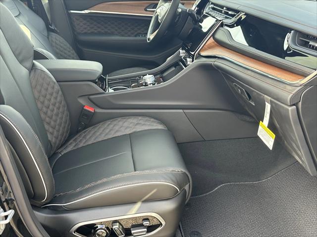 2025 Jeep Grand Cherokee Summit Reserve 4x4