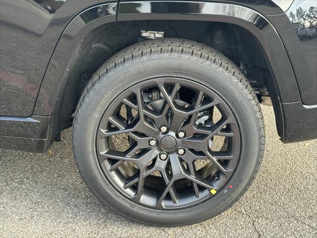 2025 Jeep Grand Cherokee Summit Reserve 4x4