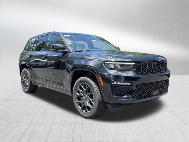 2025 Jeep Grand Cherokee GRAND CHEROKEE SUMMIT RESERVE 4X4