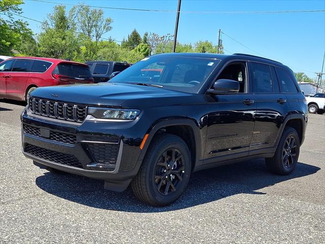 2026 Jeep Grand Cherokee Altitude 4x4