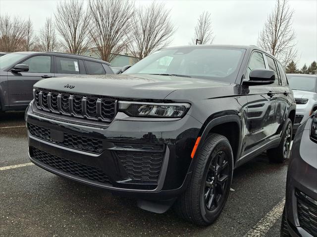 2026 Jeep Grand Cherokee GRAND CHEROKEE LAREDO ALTITUDE 4X4 2026 Jeep Grand Cherokee GRAND CHEROKEE LAREDO ALTITUDE 4X4