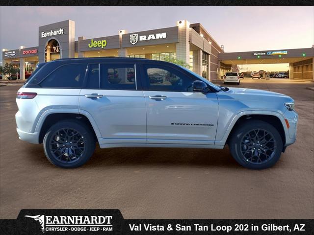 2025 Jeep Grand Cherokee GRAND CHEROKEE SUMMIT RESERVE 4X4