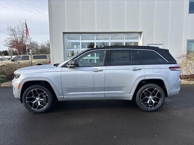 2025 Jeep Grand Cherokee GRAND CHEROKEE SUMMIT RESERVE 4X4
