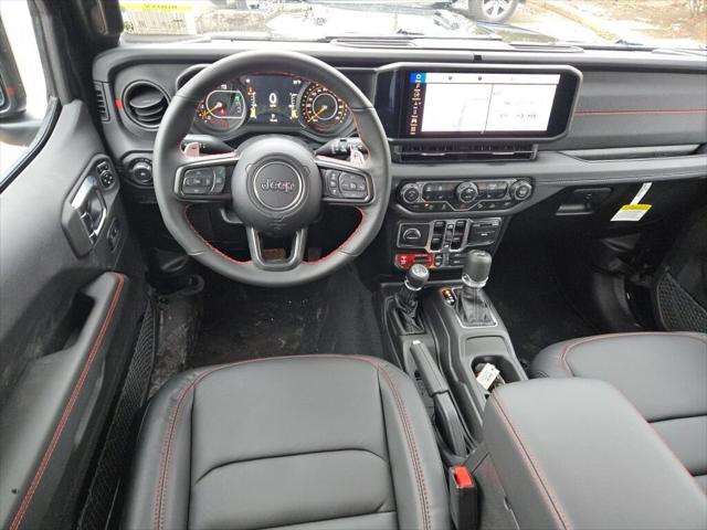 2026 Jeep Wrangler WRANGLER 4-DOOR MOAB 392