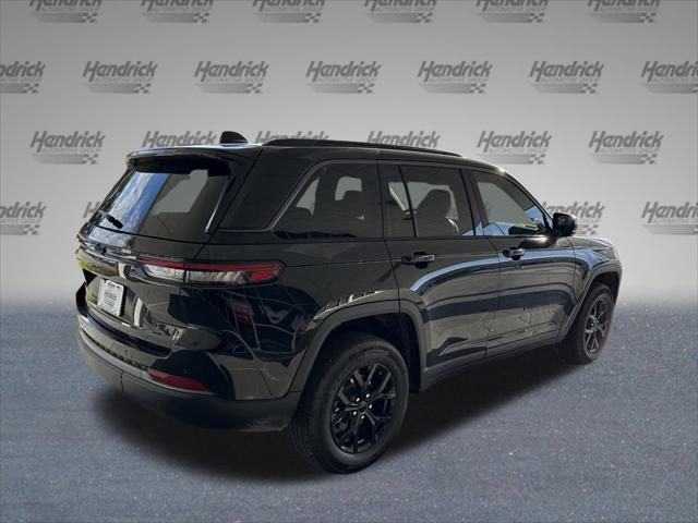 2026 Jeep Grand Cherokee Altitude 4x2