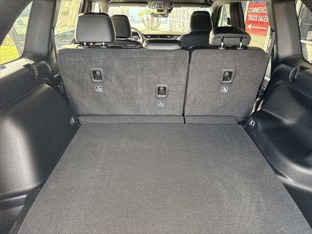 2026 Jeep Grand Cherokee Altitude 4x2