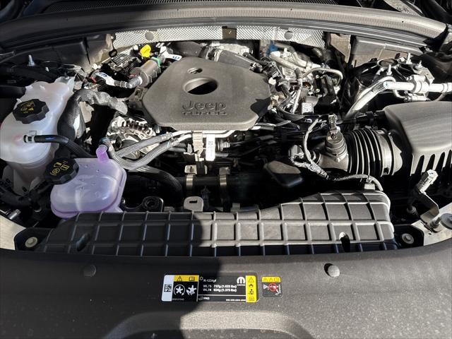 2026 Jeep Grand Cherokee Altitude 4x2