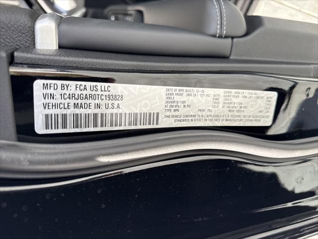 2026 Jeep Grand Cherokee Altitude 4x2