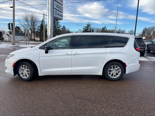2026 Chrysler Voyager VOYAGER LX