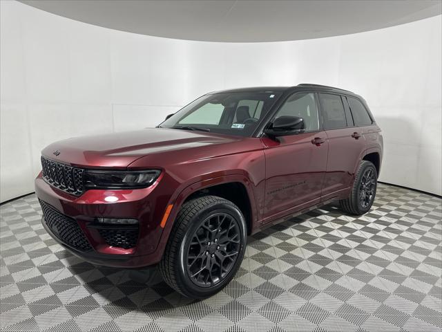 2025 Jeep Grand Cherokee GRAND CHEROKEE SUMMIT 4X4