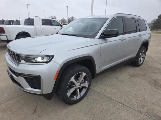 2026 Jeep Grand Cherokee GRAND CHEROKEE L LIMITED 4X4