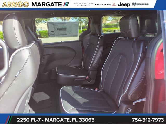 2026 Chrysler Pacifica Limited AWD