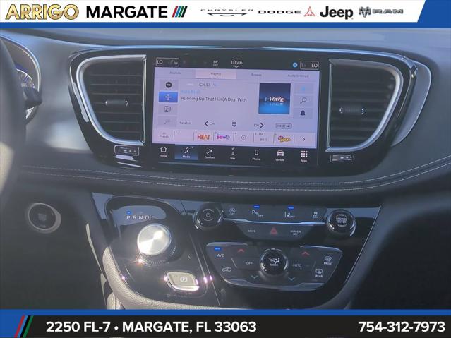 2026 Chrysler Pacifica Limited AWD