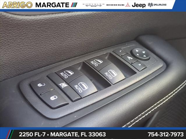 2026 Chrysler Pacifica Limited AWD