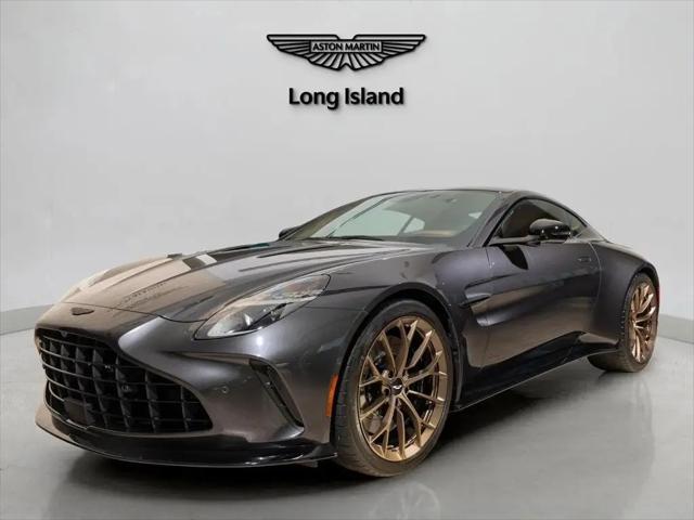 2025 Aston Martin Vantage Base for sale in Roslyn, NY