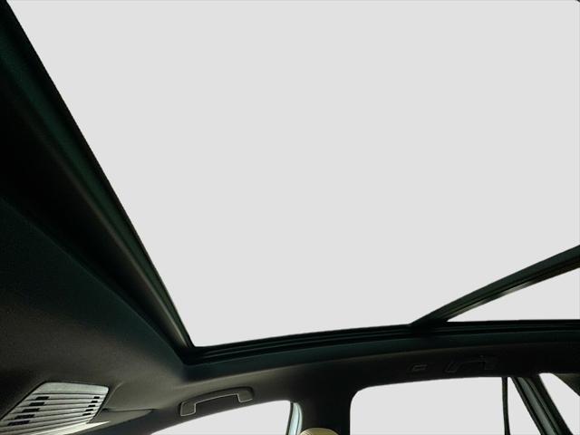 2026 Volkswagen Atlas Cross Sport SEL R-Line Black