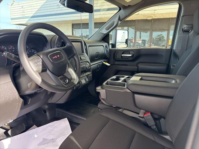 2026 GMC Sierra 2500HD Crew Cab, Standard Bed, Pro, 4WD