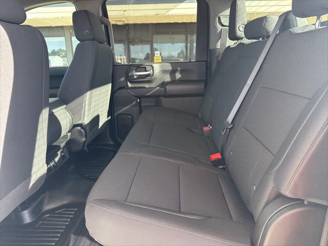 2026 GMC Sierra 2500HD Crew Cab, Standard Bed, Pro, 4WD