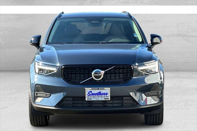 2026 Volvo XC40 B4 Core