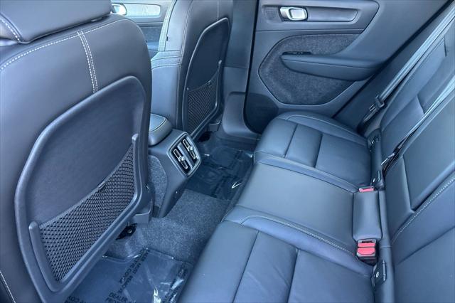 2026 Volvo XC40 B4 Core
