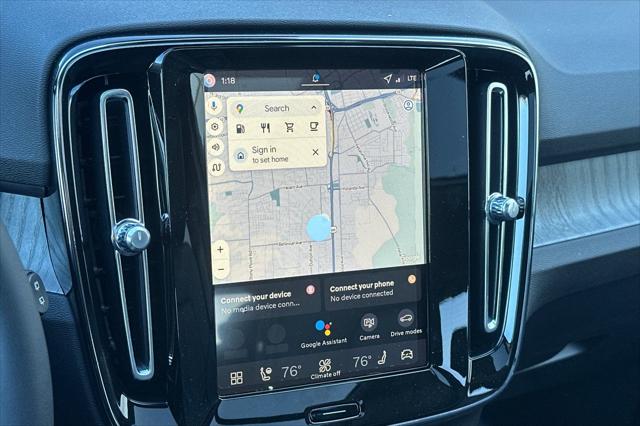 2026 Volvo XC40 B4 Core