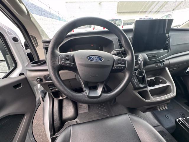 2026 Ford Transit Cargo Van Base
