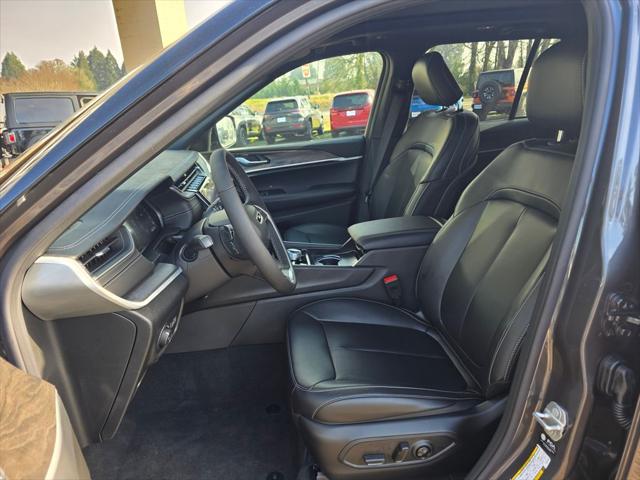 2025 Jeep Grand Cherokee Limited 4x4