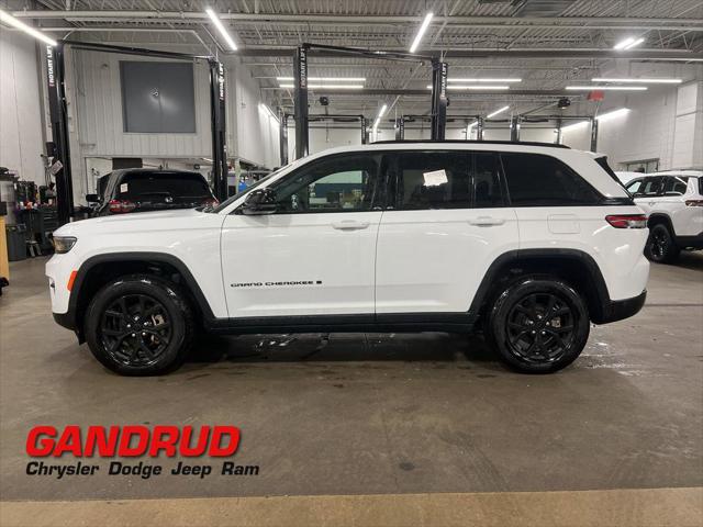 2024 Jeep Grand Cherokee Altitude X 4x4 2024 Jeep Grand Cherokee Altitude X 4x4